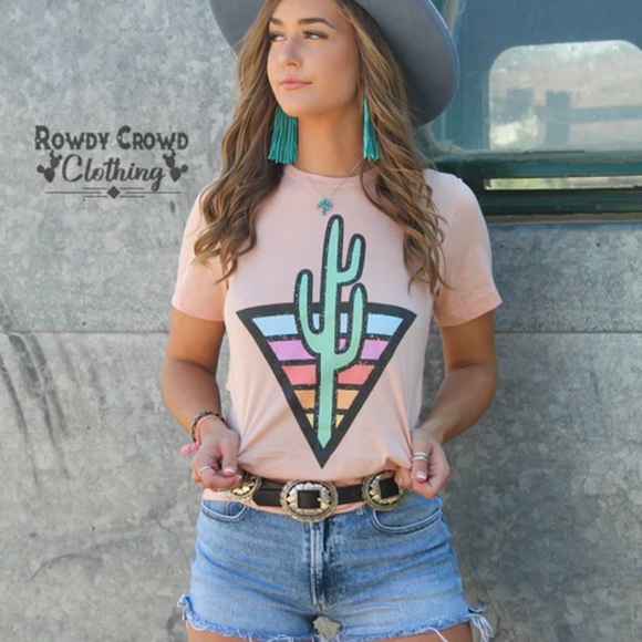 Vintage Vibes Tee - Picture 3 of 5